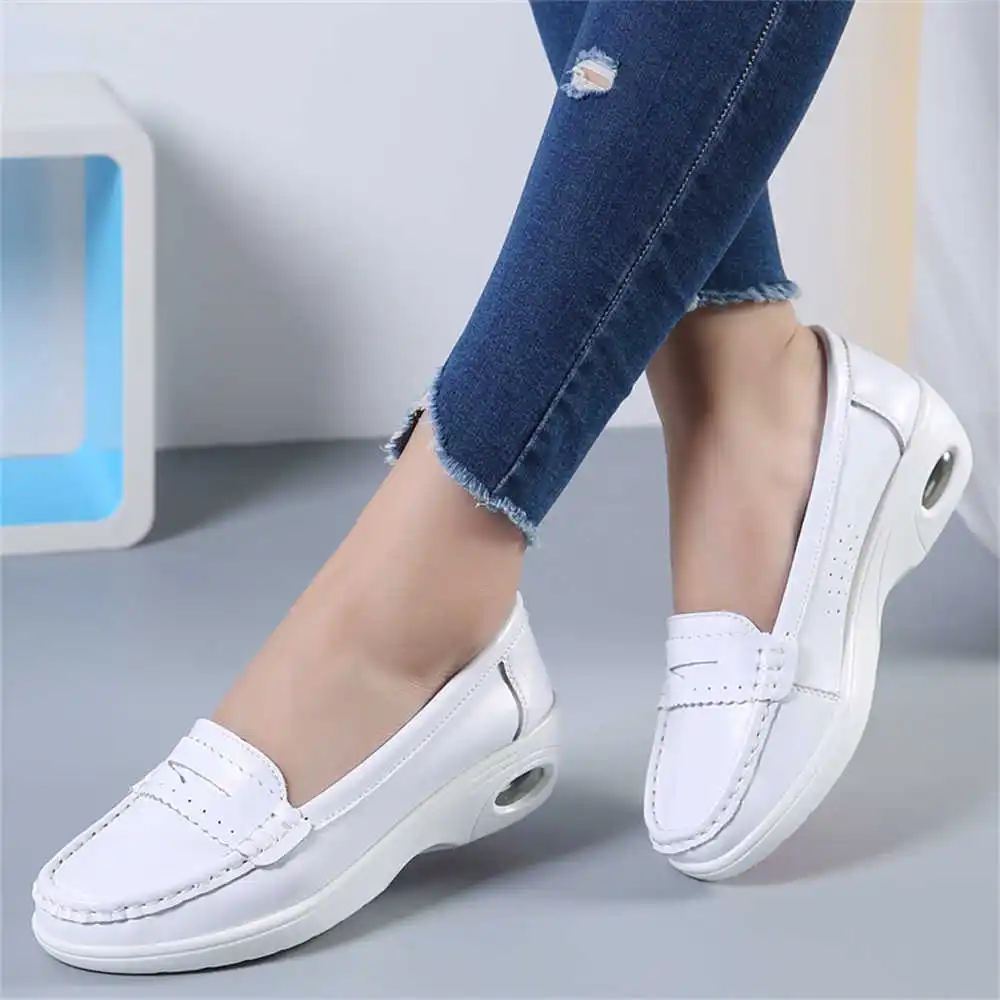 Thick Sole Slipon White Traine – обзор и цена Women'S Accessories Famous Footwear