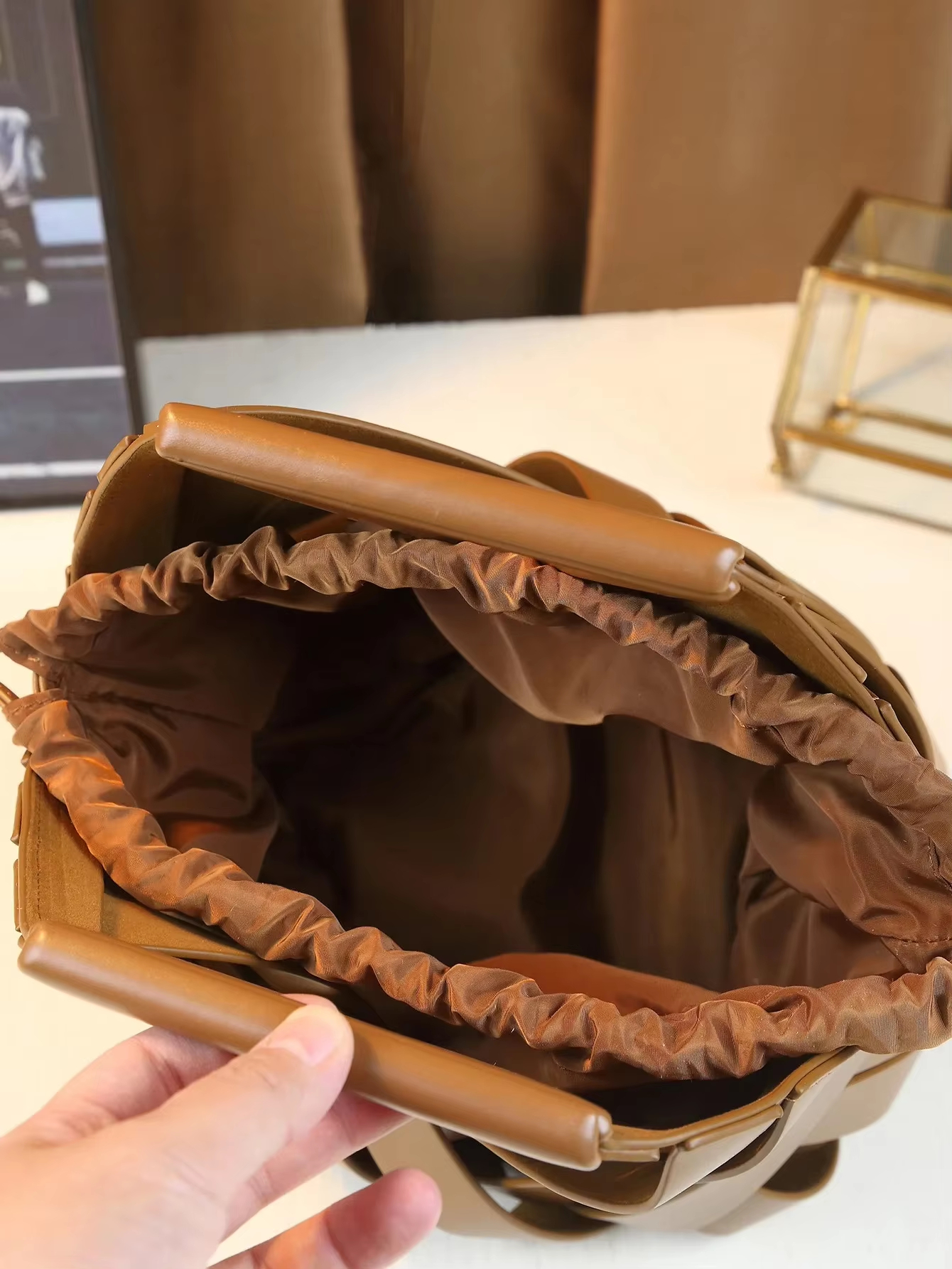 Trendy Vegan Leather Woven Tot – обзор и цена Women'S Accessories Handbags