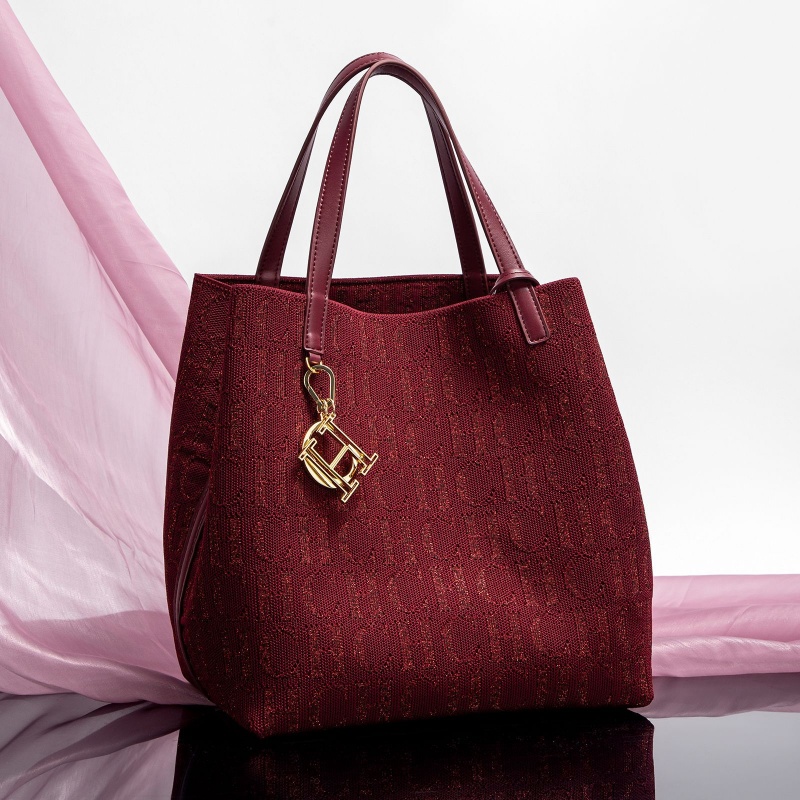 CHCH Fashion New Solid Color W – обзор и цена Women'S Accessories Handbags